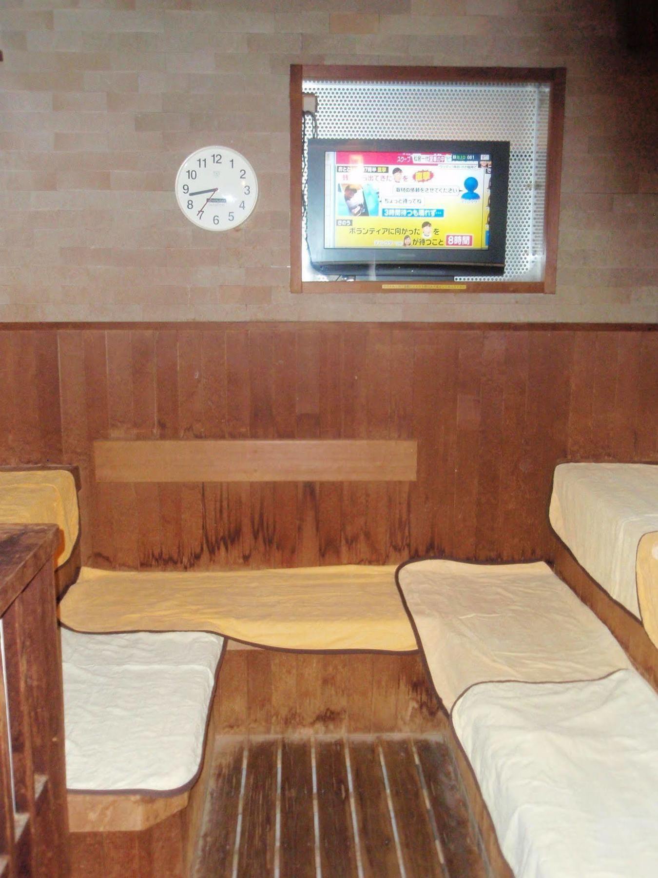 Capsule Hotel Kobe Sannomiya (Adults Only) Exterior photo